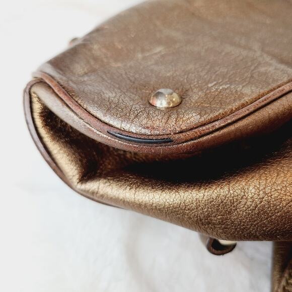 Yves Saint Laurent Vintage Metallic Muse Bag - Picture 12 of 16